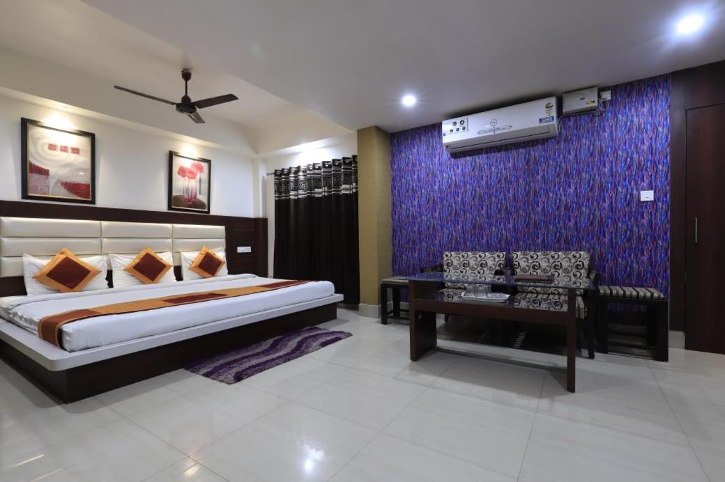 Hotel Rashmi Guwahati Eksteriør bilde